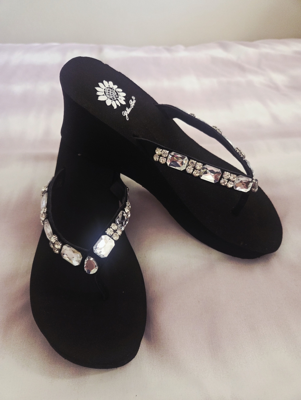 New Yellow Box Black Jeweled Sandal Flip Flops - Picture 2 of 5